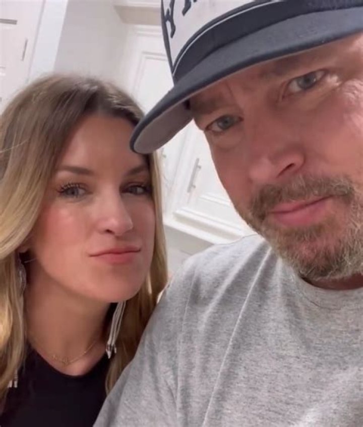 Chad Lowe’s Wife: Who is Chad Lowe Dating?