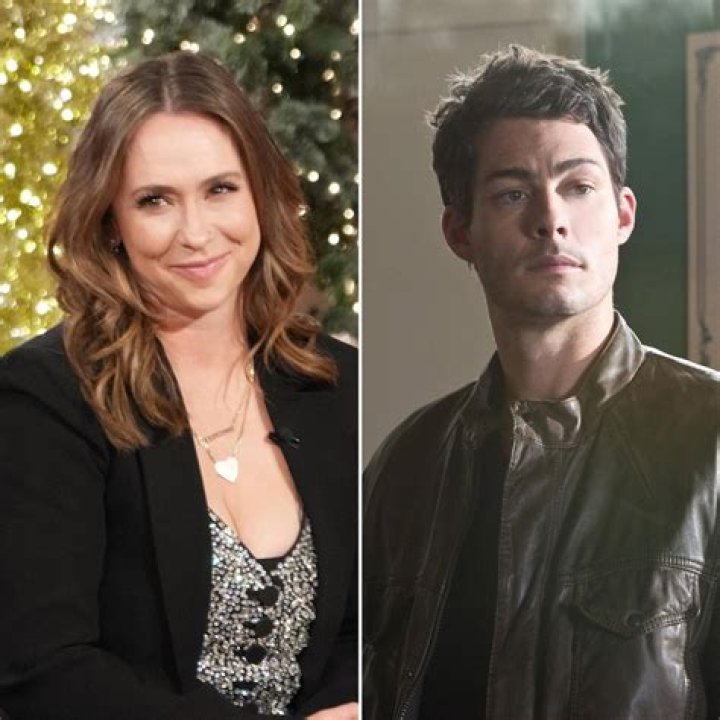 Jennifer Love Hewitt’s Husband: Who is Jennifer Love Hewitt Dating?