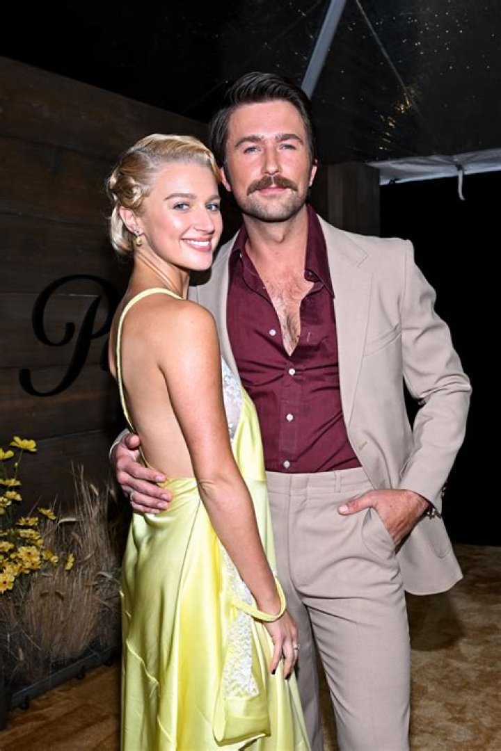 Julia Stadler’s Boyfriend: Who is Julia Stadler Dating?