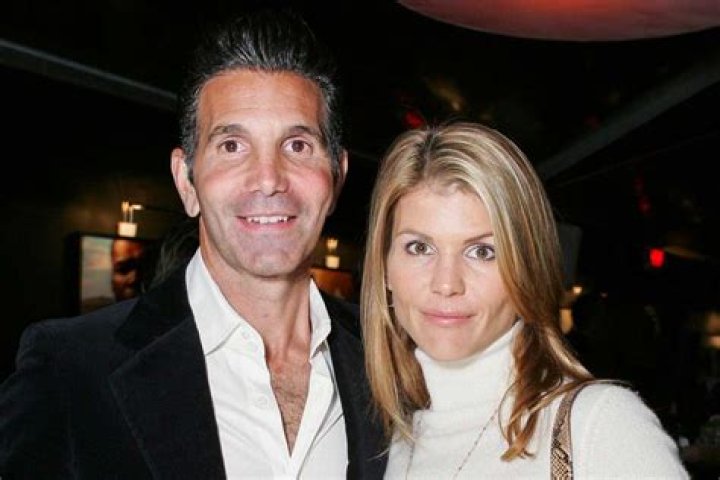 Mossimo Giannulli’s Wife: Who is Mossimo Giannulli Dating?