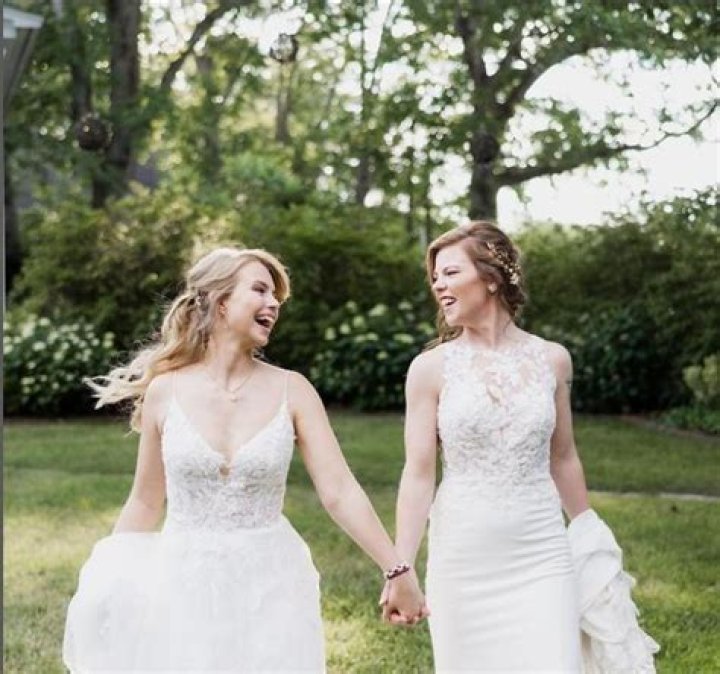 Park Bom Net Worth, Age, Height, Bio, Birthday, Wiki!