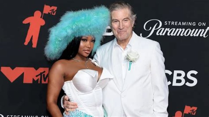 Who is Teaira Walker Dating – Teaira Walker's Boyfriend & Exes